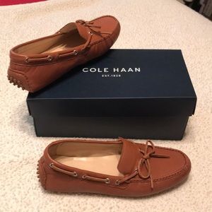 Cole Haan drivers size 6.5 Excellent condition.